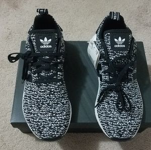 Adidas NMD R2